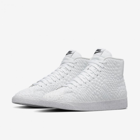 ❗️SALE Nike blazer mid shoes all white womens - Picture 4 of 8